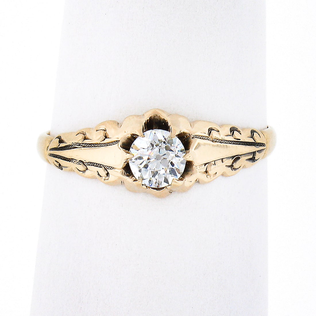 Victorian 14k Gold 0.30ctw Old European Diamond Engagement Ring: Victorian 14k Gold 0.30ctw Old European Diamond Engagement Ring This exquisite antique engagement ring is crafted from solid 14k rosy yellow gold, showcasing a stunning approximately 0.30 carat old Eu