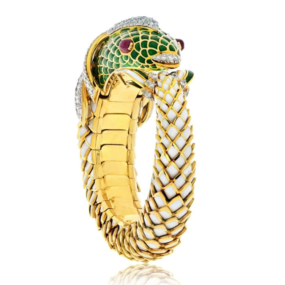 David Webb Koi Fish Bracelet Platinum 18K Yellow Gold Enamel Diamonds: David Webb Koi Fish Bracelet Platinum 18K Yellow Gold Enamel Diamonds Experience the enchanting artistry of this David Webb estate bracelet, crafted in luxurious platinum and 18K yellow gold. This exq
