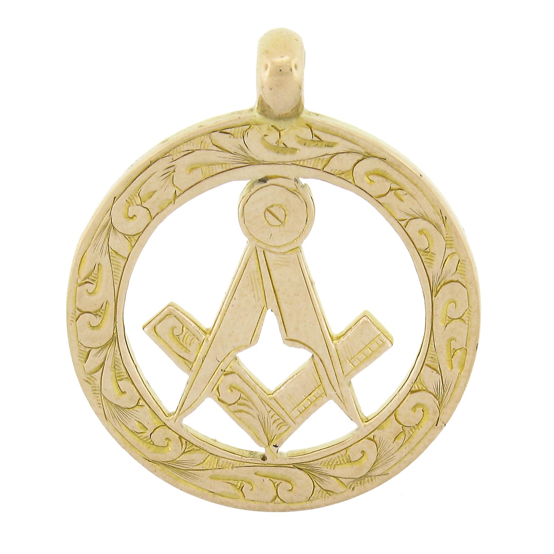 Antique 9ct Yellow Gold Reversible Masonic Medallion Pendant: Antique 9ct Yellow Gold Reversible Masonic Medallion Pendant This exquisite Antique 9ct Yellow Gold Engraved Work Reversible Circle Masonic Medallion Pendant features a round shape, perfect for variou