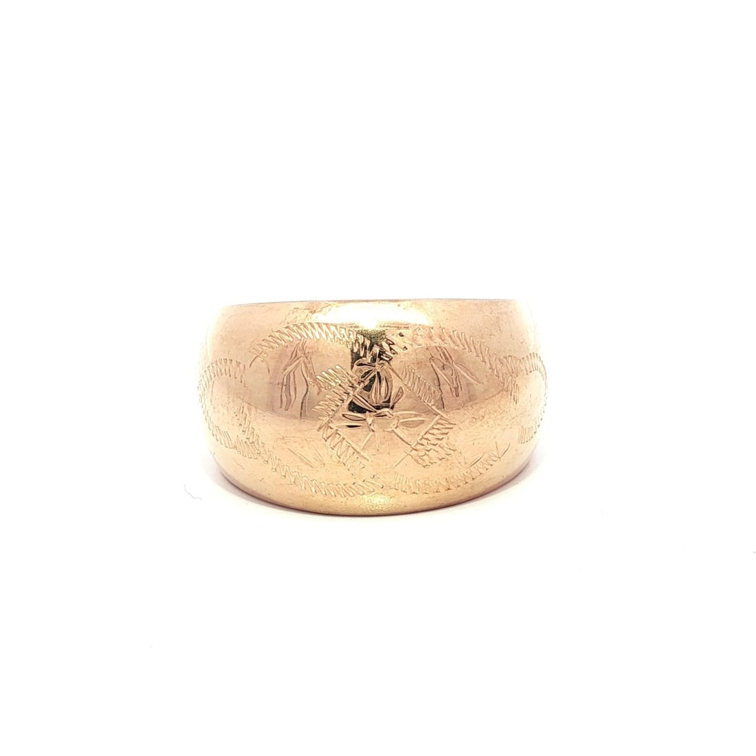 Unbranded 14k Yellow Gold Domed Cigar Band Ring Hand Engraved: Unbranded 14k Yellow Gold Domed Cigar Band Ring Hand Engraved Pre-owned women's cigar band ring crafted in 14k rosy yellow gold with a polished finish and hand-engraved domed design. This wide band ha