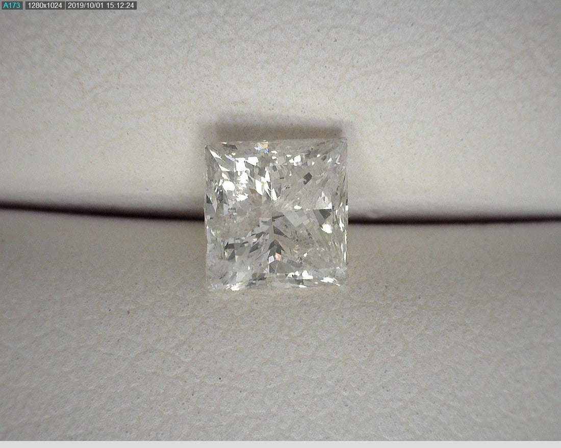 Loose Diamond - PRINCESS 0.96ct G I1 (1 of 1)