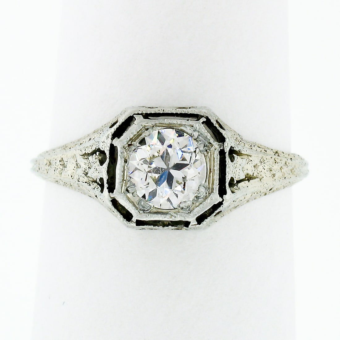 Art Deco 18k White Gold Belais Ring Old European Cut Diamond: Art Deco 18k White Gold Belais Ring Old European Cut Diamond Antique Art Deco engagement ring crafted in solid 18k white gold, featuring a natural genuine old European cut diamond in a solitaire setti