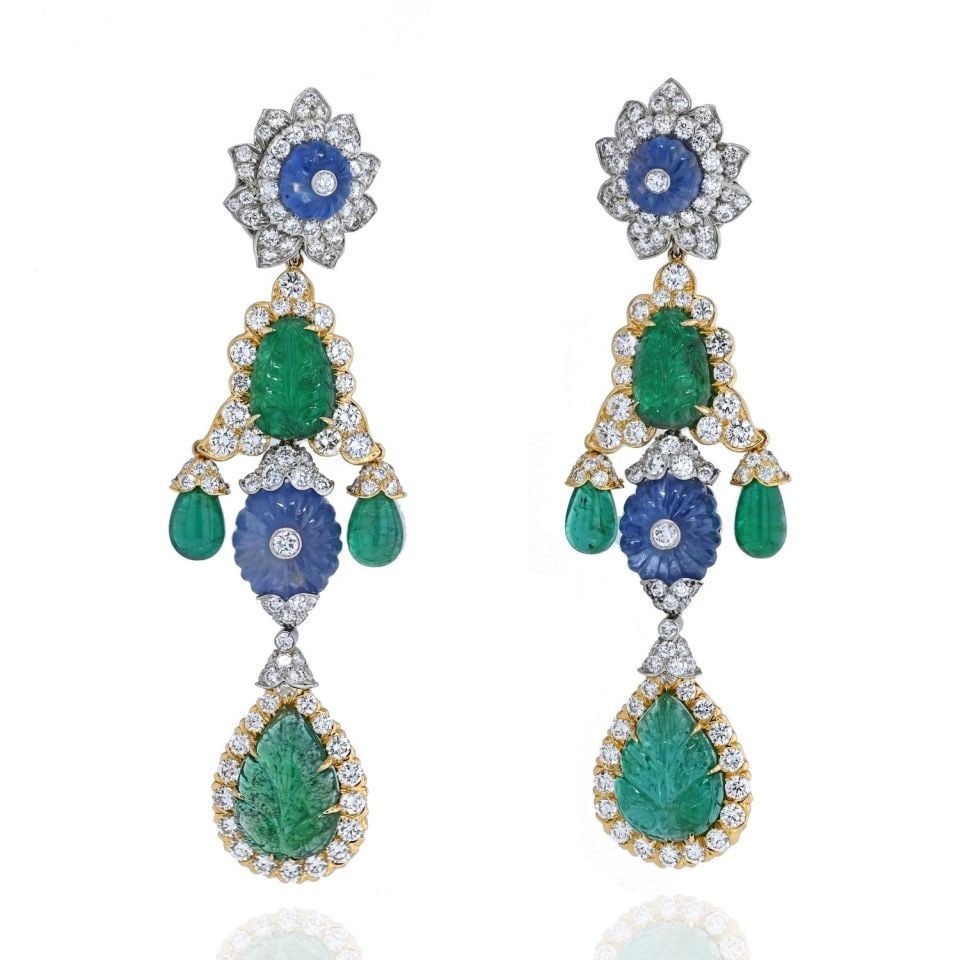David Webb Girandole Emerald Diamond Dangle Earrings Platinum 18K Gold: David Webb Girandole Emerald Diamond Dangle Earrings Platinum 18K Gold Discover the exquisite craftsmanship of these David Webb Platinum & 18K Yellow Gold Girandole Carved Emerald and Diamond Dangle E
