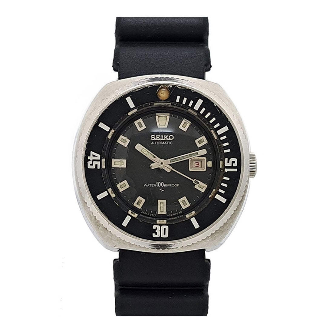 Seiko 2517-0320 Automatic Diver Watch Black Dial: Seiko 2517-0320 Automatic Diver Watch Black Dial This Seiko Diver 100m One-Piece Case Automatic wristwatch, model 2517-0320, is a pre-owned timepiece made in Japan. Designed for both ladies and boys, 