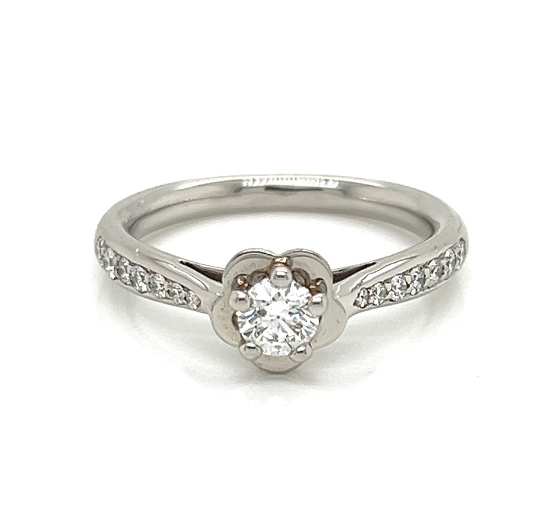CHANEL Camellia platinum engagement ring 0.25ct E VVS2 GIA size 5.5 (1 of 8)