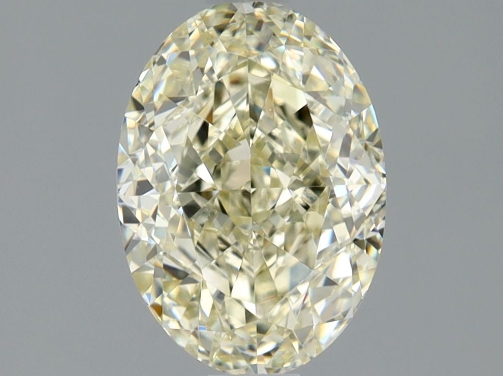 Loose Diamond - OVAL 1.7ct S-T VS1: Loose Diamond - OVAL 1.7ct S-T VS1 Source: Natural Shape: OVAL Carats: 1.7 Color: S-T Certification: GIA Video: