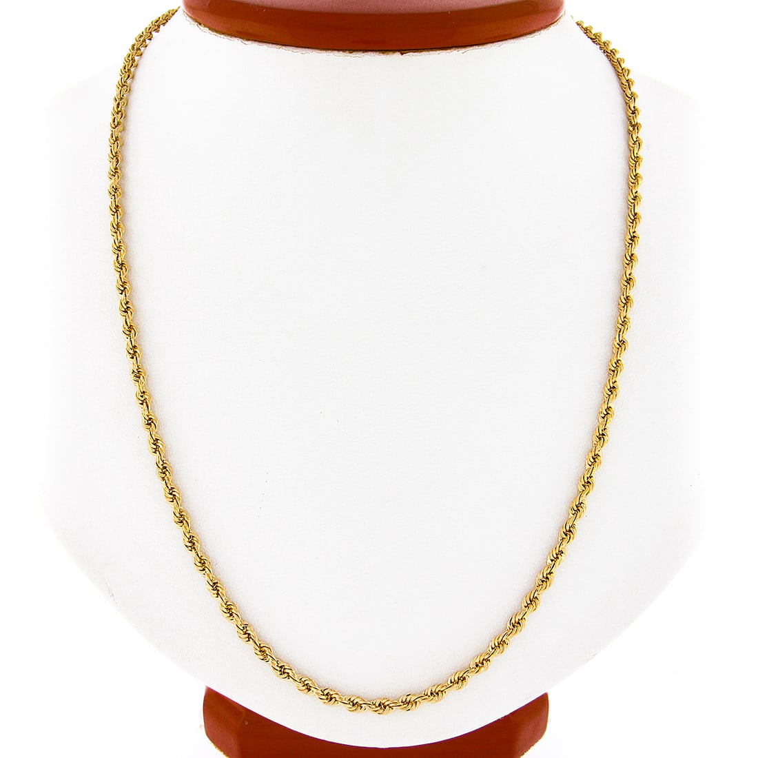 14K Yellow Gold Rope Link Necklace 29.5 Inch 3.1mm Push Hook Clasp: 14K Yellow Gold Rope Link Necklace 29.5 Inch 3.1mm Push Hook Clasp This unisex necklace features a long 29.5-inch rope chain crafted from solid 14k yellow gold. The chain is 3.1mm thick and secured wi