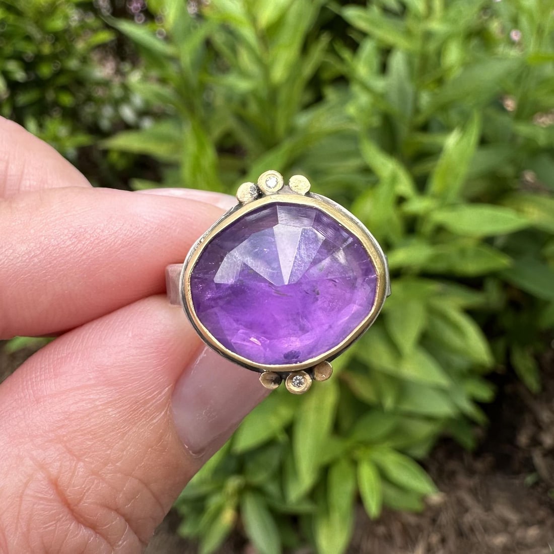 Sterling Silver 22k Gold Amethyst Diamond Cocktail Ring Size 6.5: Sterling Silver 22k Gold Amethyst Diamond Cocktail Ring Size 6.5 Freeform cocktail ring featuring a natural rose cut faceted amethyst accented by two natural diamonds in bezel settings. Crafted in ste
