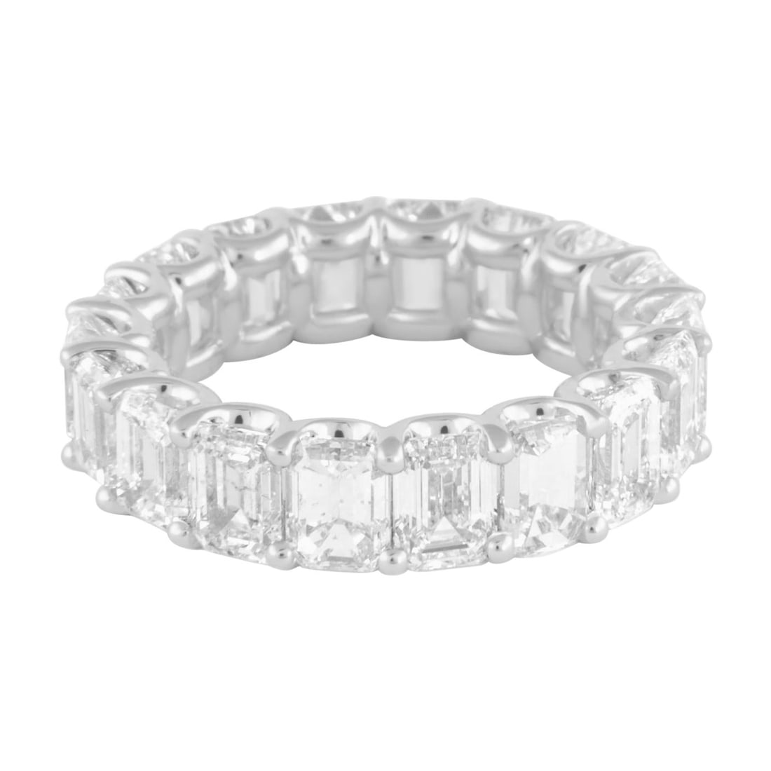 8.66ct Emerald Cut Diamond Eternity Band 18k White Gold: 8.66ct Emerald Cut Diamond Eternity Band 18k White Gold This stunning emerald cut diamond eternity band features 18 expertly prong-set diamonds, totaling 8.66 carats. Crafted from high-quality 18k whi