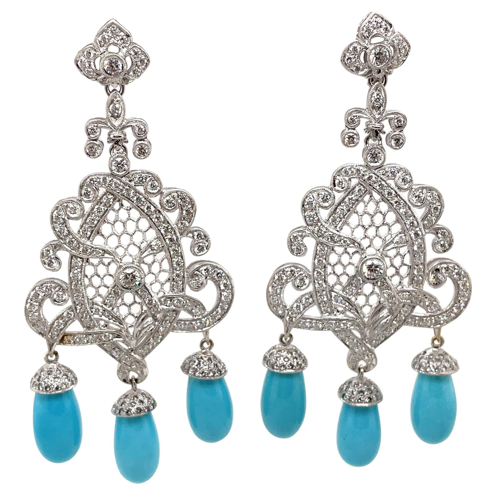Edwardian Chandelier Earrings 4.45ct Diamond Turquoise 18k White Gold: Edwardian Chandelier Earrings 4.45ct Diamond Turquoise 18k White Gold Elevate your elegance with these stunning Edwardian style chandelier earrings, featuring a captivating combination of 4.45 ct roun