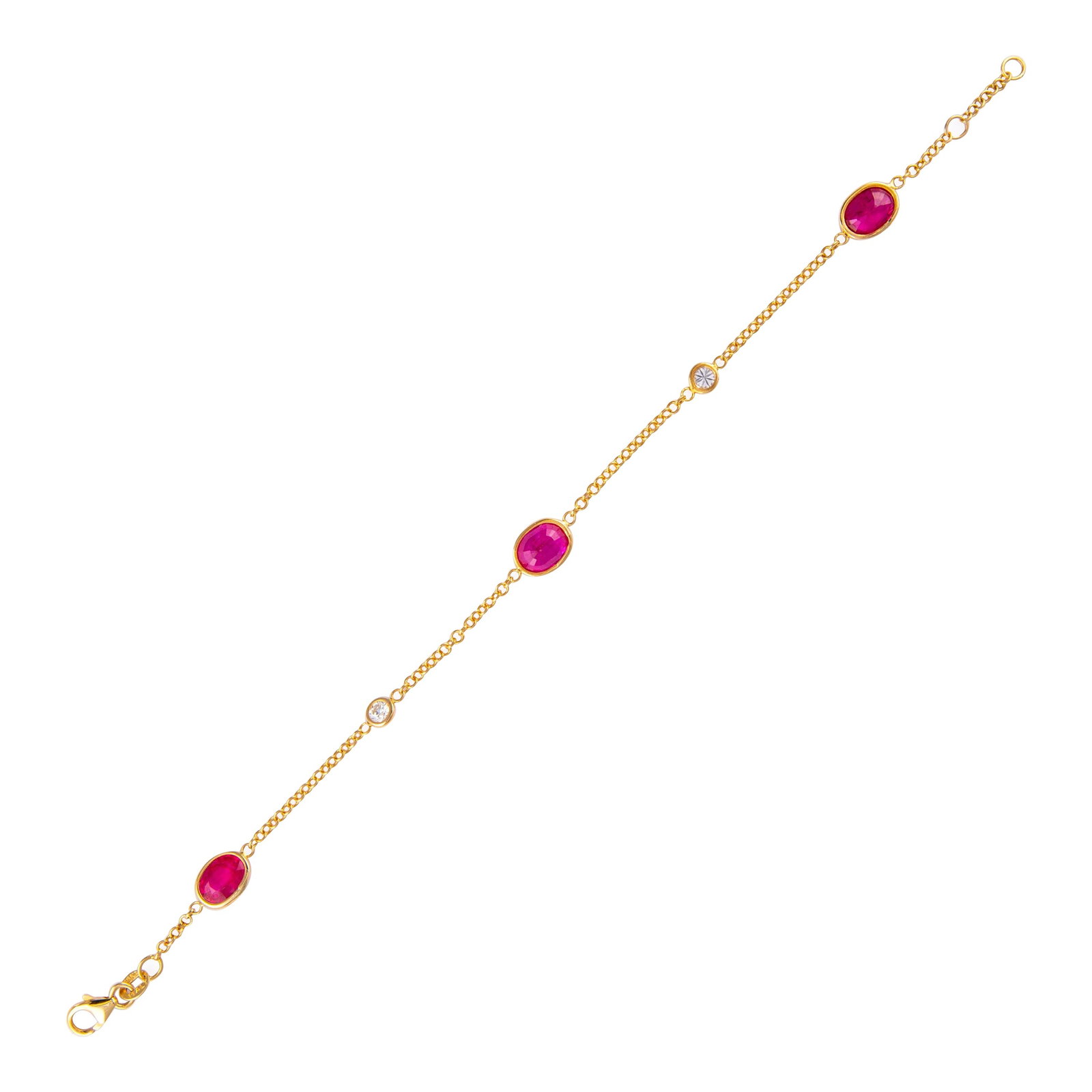 18k Yellow Gold Ruby Diamond Bracelet 4.48ct: 18k Yellow Gold Ruby Diamond Bracelet 4.48ct This exquisite modern bracelet features a stunning design of rubies and diamonds by the yard, meticulously crafted in 18k yellow gold. The bracelet showcas