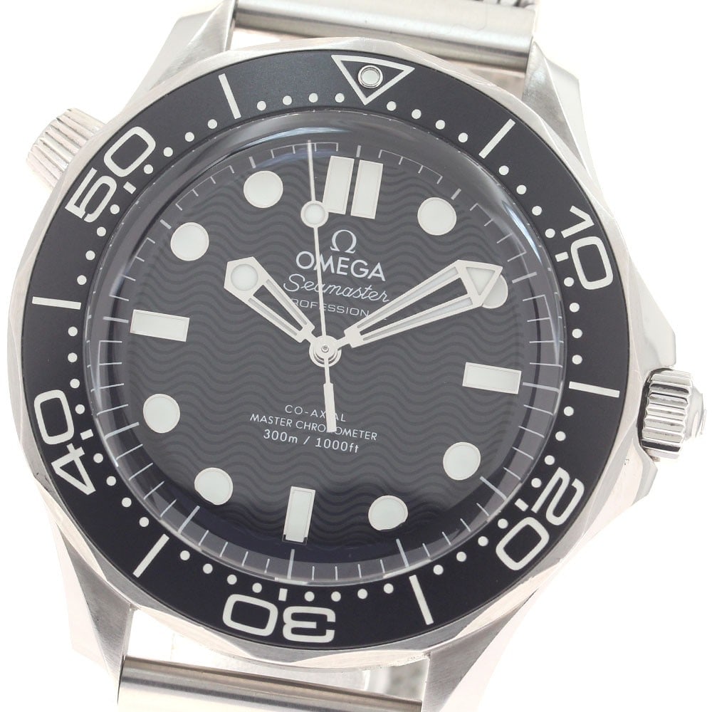 OMEGA Seamaster Diver 300M Co-Axial Master Chronometer Wristwatch (1 of 7)