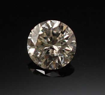 Loose Diamond - ROUND 1.06ct J I1: Loose Diamond - ROUND 1.06ct J I1 Source: Natural Shape: ROUND Carats: 1.06 Color: J Clarity: I1 Certification: NONE The Diamond Depot Guarantee: All items in this auction are guaranteed to be 100% au