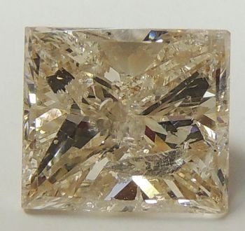 Loose Diamond - PRINCESS 1.35ct L I2: Loose Diamond - PRINCESS 1.35ct L I2 Source: Natural Shape: PRINCESS Carats: 1.35 Color: L Clarity: I2 Certification: NONE The Diamond Depot Guarantee: All items in this auction are guaranteed to be 1