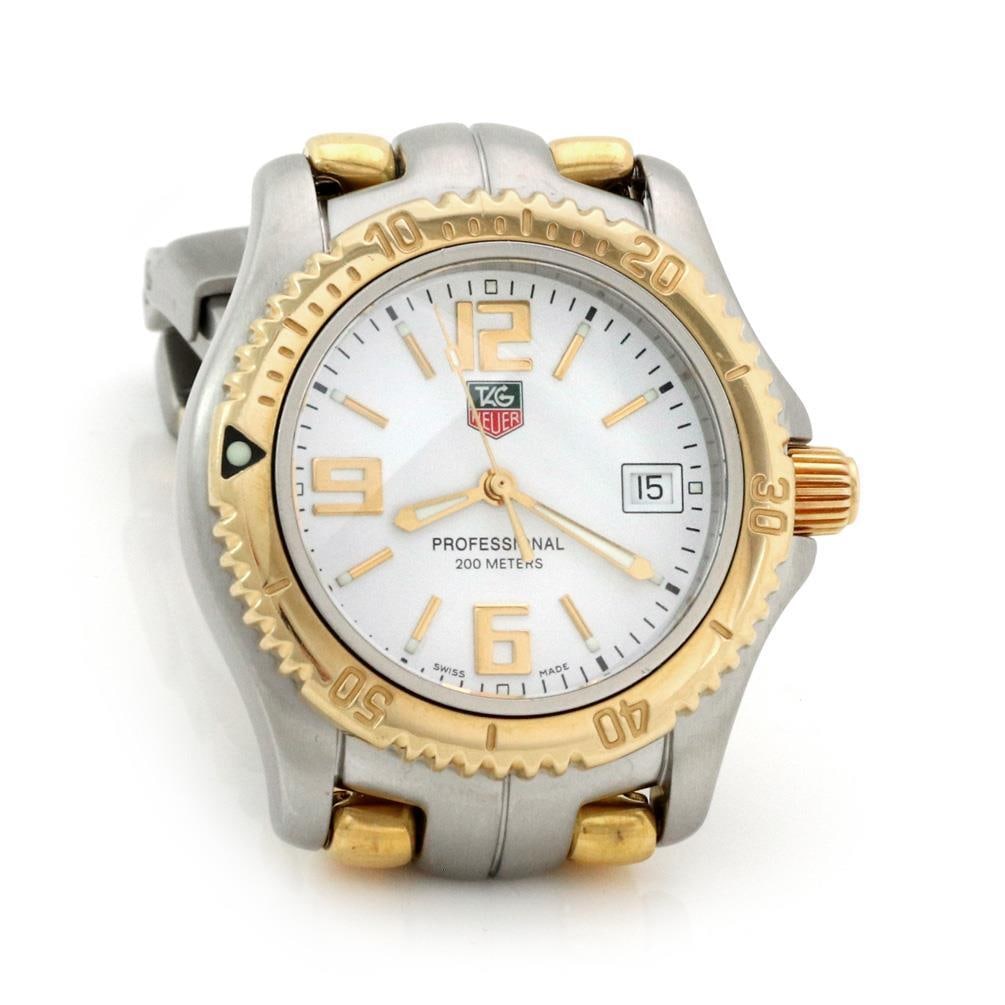 Tag Heuer Professional Special Edition 36mm Gold Steel Men's Watch: Tag Heuer Professional Special Edition 36mm Gold Steel Men's Watch Discover the elegance of this Tag Heuer Professional Special Edition watch, featuring a striking white face adorned with gold tone ho
