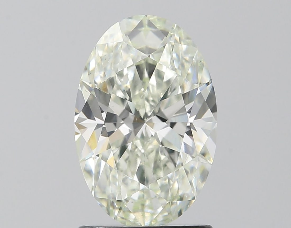 Loose Diamond - OVAL 1.54ct Very Light Yellow Green SI1: Loose Diamond - OVAL 1.54ct Very Light Yellow Green SI1 Source: Natural Shape: OVAL Carats: 1.54 Color: Very Light Yellow Green Certification: GIA Video: