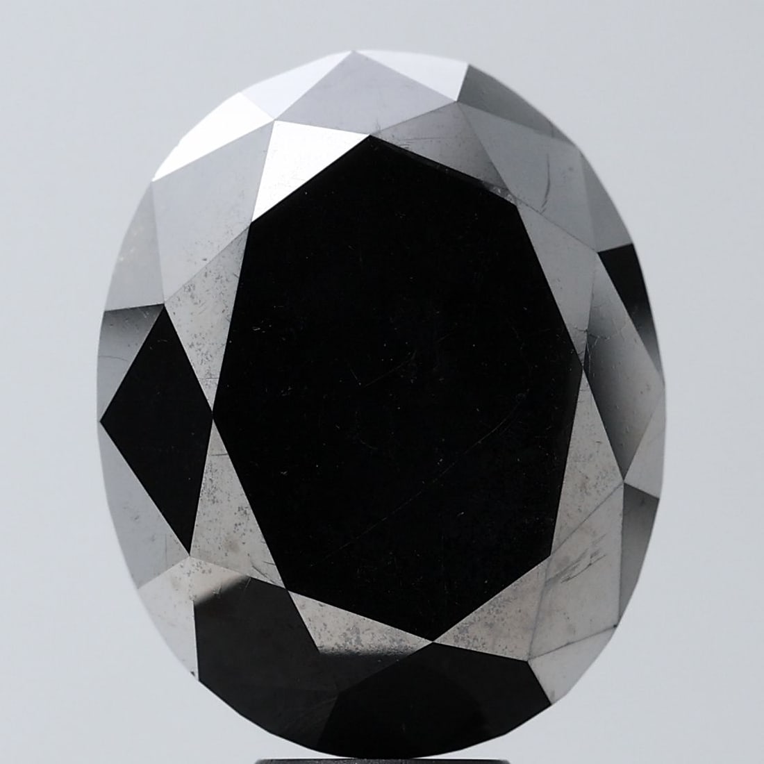 Loose Diamond - OVAL 2.59ct Black VVS2: Loose Diamond - OVAL 2.59ct Black VVS2 Source: Natural Shape: OVAL Carats: 2.59 Color: Black Certification: NONE Video: