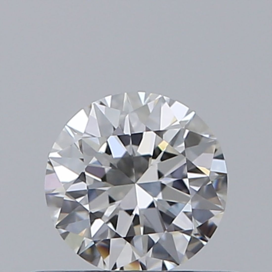 Loose Diamond - ROUND 0.4ct F VVS1: Loose Diamond - ROUND 0.4ct F VVS1 Source: Natural Shape: ROUND Carats: 0.4 Color: F Clarity: VVS1 Certification: GIA Video: