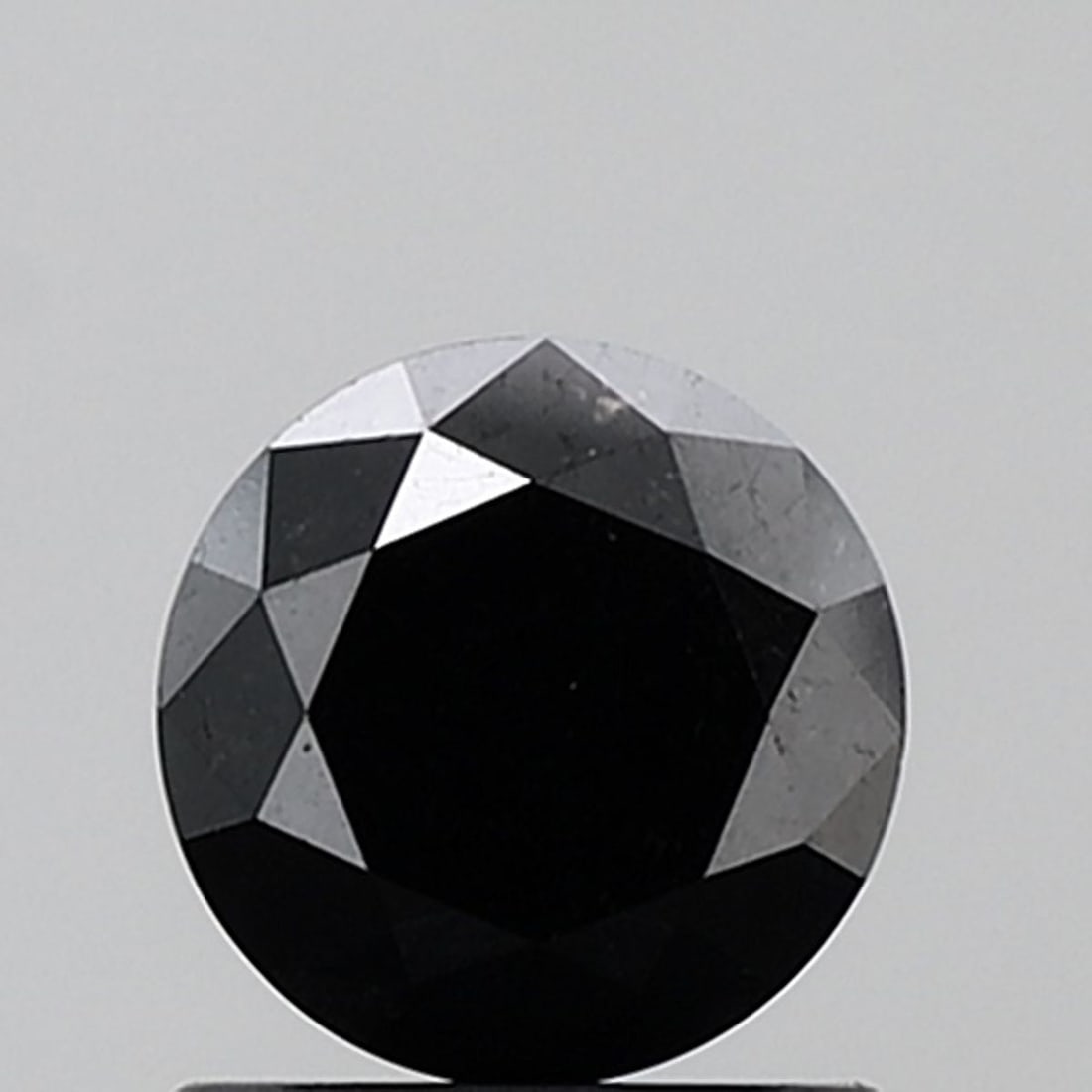 Loose Diamond - ROUND 1.24ct Black VVS2: Loose Diamond - ROUND 1.24ct Black VVS2 Source: Natural Shape: ROUND Carats: 1.24 Color: Black Certification: NONE Video: