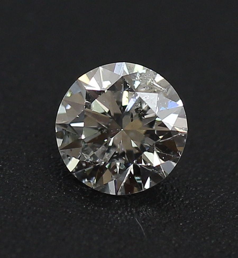 Loose Diamond - ROUND 0.39ct G I2: Loose Diamond - ROUND 0.39ct G I2 Source: Natural Shape: ROUND Carats: 0.39 Color: G Clarity: I2 Certification: GIA The Diamond Depot Guarantee: All items in this auction are guaranteed to be 100% aut