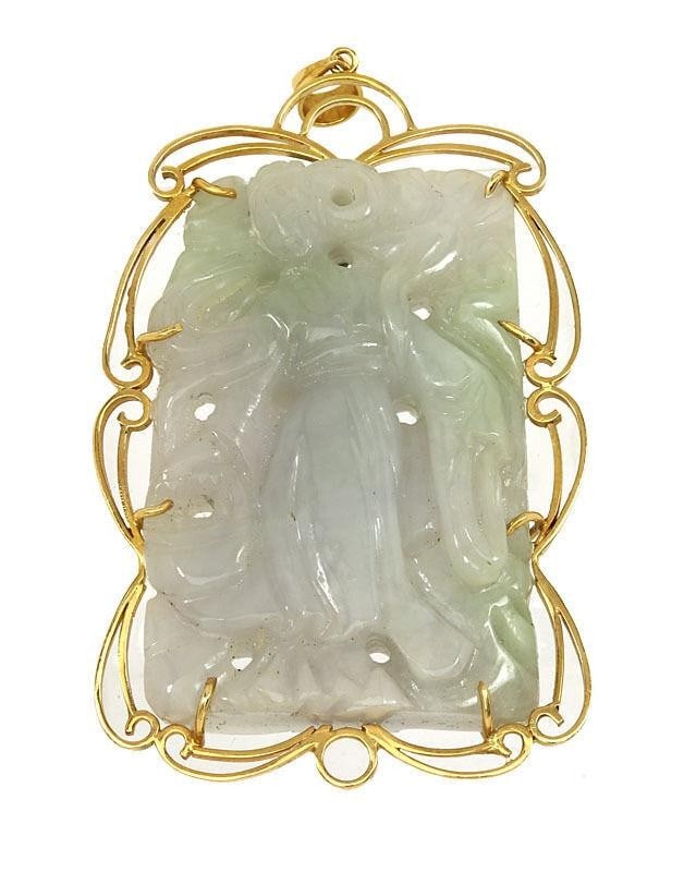Vintage 14k Yellow Gold Hand-Carved Jade Quan Yin Pendant: Vintage 14k Yellow Gold Hand-Carved Jade Quan Yin Pendant Discover this exquisite vintage pendant, elegantly crafted from 14k yellow gold and featuring a stunning hand-carved jade depiction of an Asia