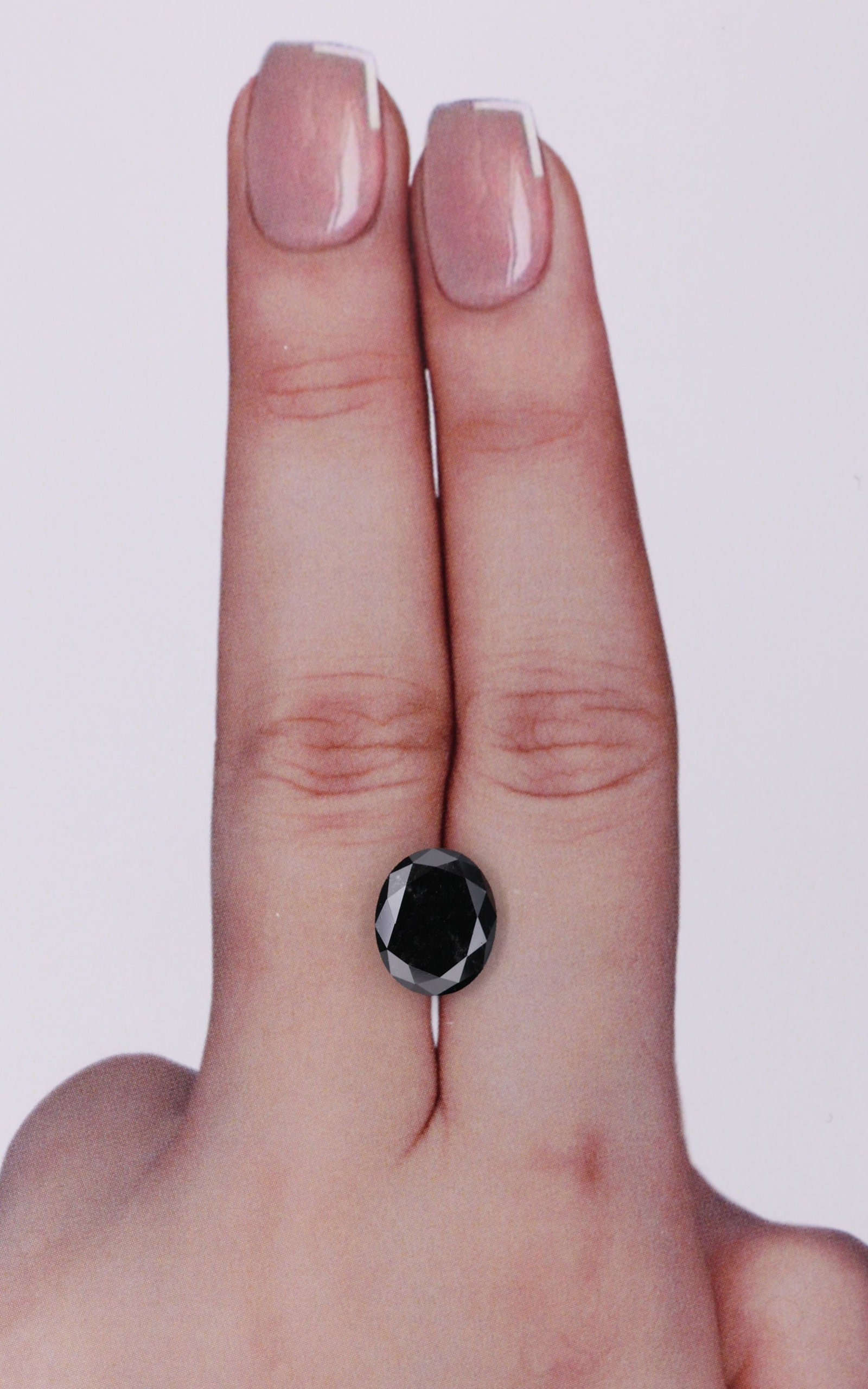 Loose Diamond - OVAL 1.89ct Fancy Black VVS2: Loose Diamond - OVAL 1.89ct Fancy Black VVS2 Source: Natural Shape: OVAL Carats: 1.89 Color: Fancy Black Certification: NONE Video:
