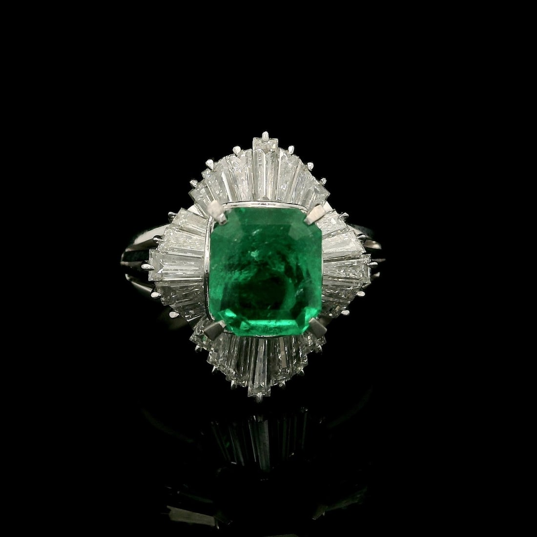Platinum GIA 3.55ct Colombian Emerald Diamond Ballerina Cocktail Ring: Platinum GIA 3.55ct Colombian Emerald Diamond Ballerina Cocktail Ring Presenting a stunning cocktail ring crafted in solid platinum, featuring a breathtaking 3.55ctw Colombian emerald complemented by 