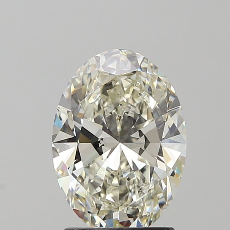 Loose Diamond - OVAL 2.02ct K VS2: Loose Diamond - OVAL 2.02ct K VS2 Source: Natural Shape: OVAL Carats: 2.02 Color: K Clarity: VS2 Certification: GIA Video: