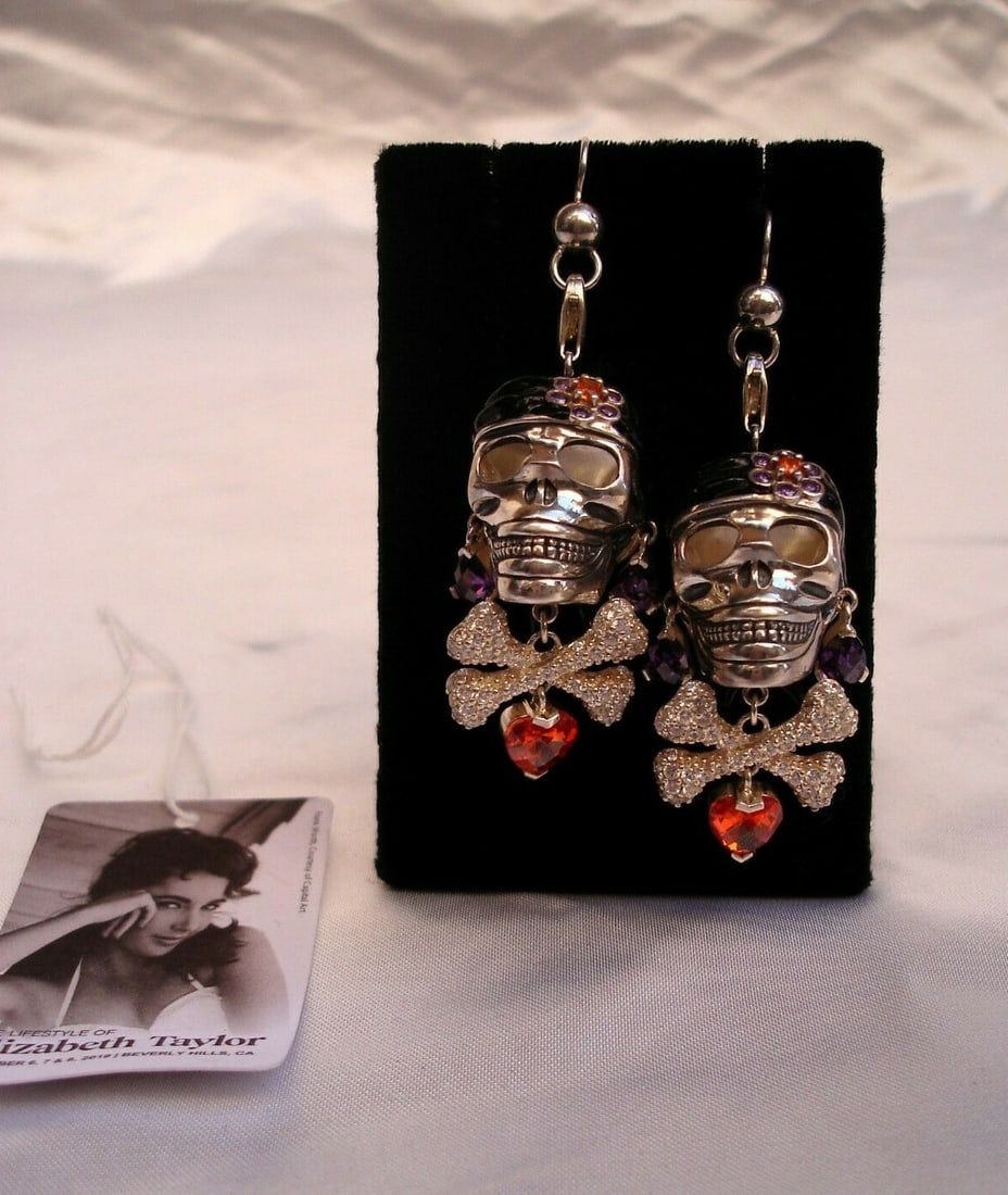 Elizabeth Taylor Thomas Sabo Sterling Silver Enamel Marcasite Earrings: Elizabeth Taylor Thomas Sabo Sterling Silver Enamel Marcasite Earrings Presenting a striking pair of earrings featuring sterling silver, enamel, and marcasite, originally from the estate of the legend