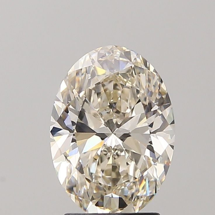 Loose Diamond - OVAL 2.51ct L VVS2: Loose Diamond - OVAL 2.51ct L VVS2 Source: Natural Shape: OVAL Carats: 2.51 Color: L Clarity: VVS2 Certification: GIA Video: