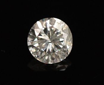 Loose Diamond - ROUND 1.55ct H I1: Loose Diamond - ROUND 1.55ct H I1 Source: Natural Shape: ROUND Carats: 1.55 Color: H Clarity: I1 Certification: NONE The Diamond Depot Guarantee: All items in this auction are guaranteed to be 100% au