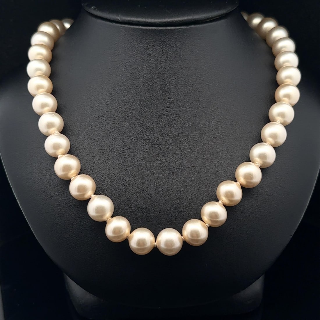 23 Inch 9mm White Cultured Pearl Necklace with 18k Yellow Gold Clasp (1 of 6)