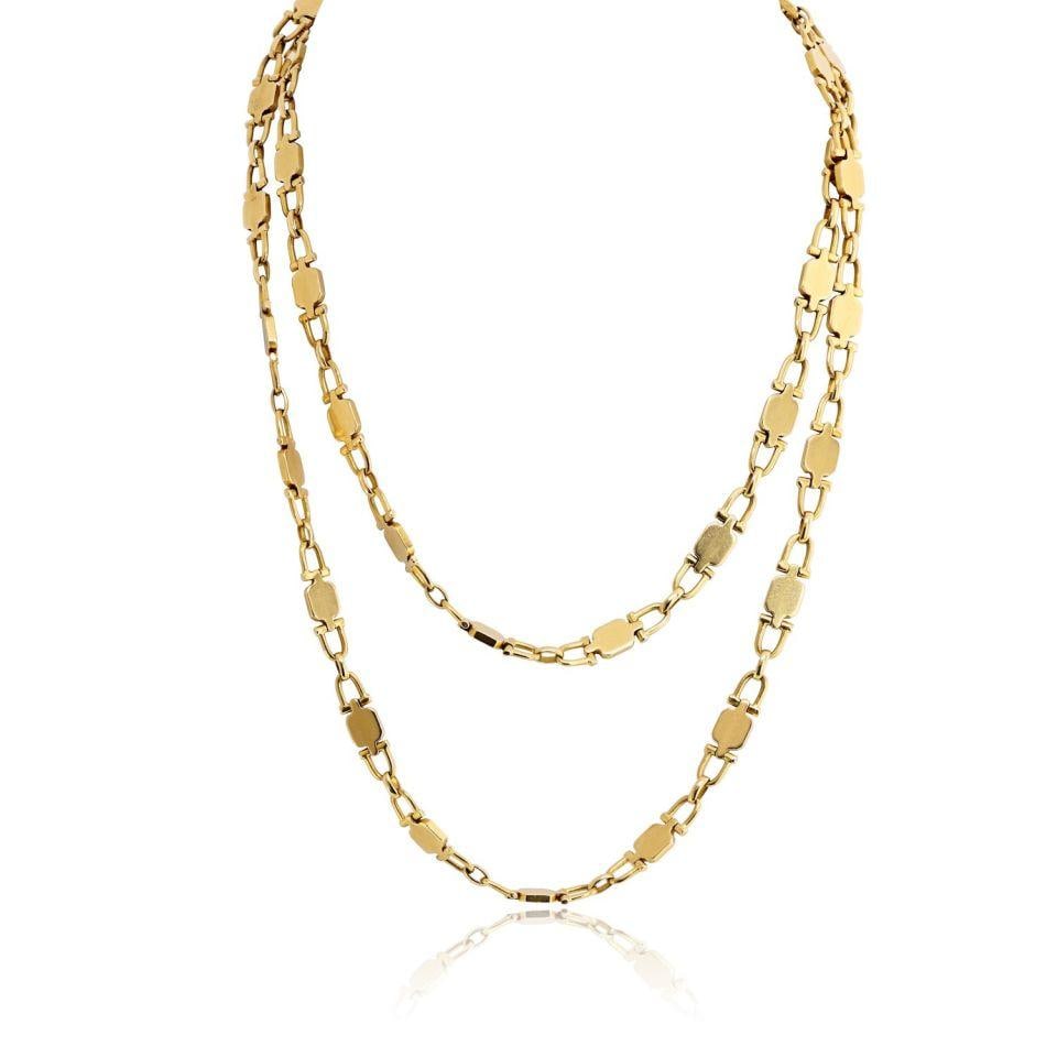 33 inch 18K Yellow Gold Chain Necklace Cartier Paris Georges L'enfant: 33 inch 18K Yellow Gold Chain Necklace Cartier Paris Georges L'enfant An elegant vintage Cartier Paris chain necklace crafted in 18K yellow gold and measuring 33 inches in length. Made by the celebrat