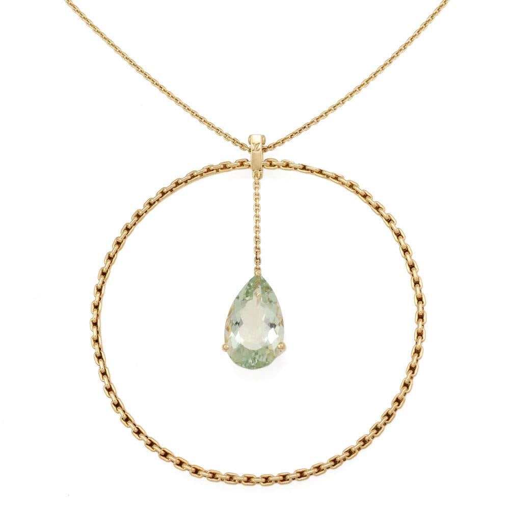 Louis Vuitton 18k Yellow Gold Green Amethyst Pendant & Chain: Louis Vuitton 18k Yellow Gold Green Amethyst Pendant & Chain This exquisite pendant and chain from Louis Vuitton showcases a stunning design crafted from 18k yellow gold with a polished finish. The ce