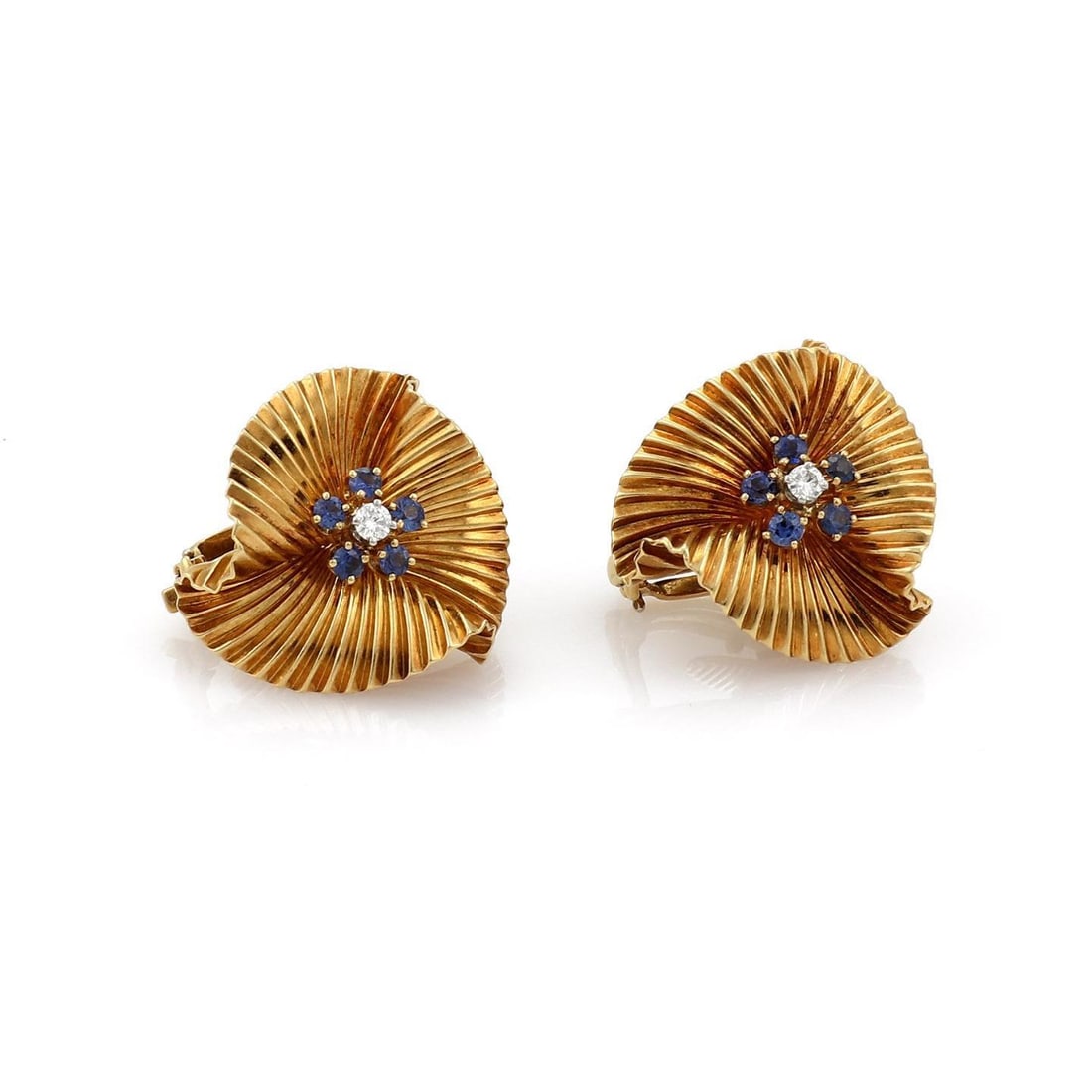 Vintage Tiffany & Co. 18k Yellow Gold Floral Clip-On Earrings with Diamonds and Sapphires: Vintage Tiffany & Co. 18k Yellow Gold Floral Clip-On Earrings with Diamonds and Sapphires Indulge in the elegance of these authentic vintage clip-on earrings from Tiffany & Co. Crafted from luxurious 