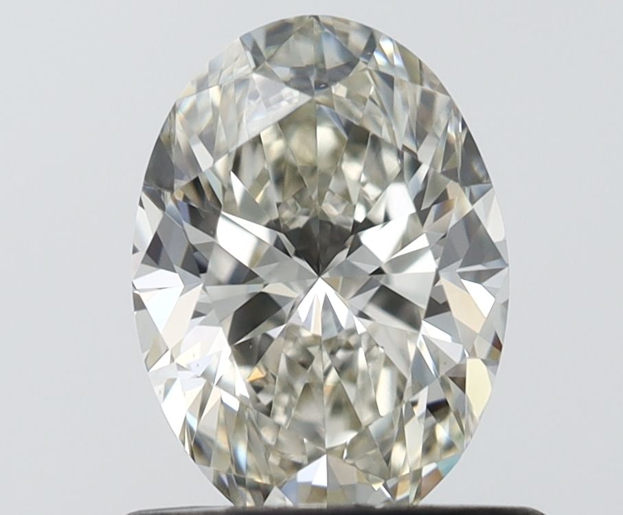 Loose Diamond - OVAL 0.72ct I VS1: Loose Diamond - OVAL 0.72ct I VS1 Source: Natural Shape: OVAL Carats: 0.72 Color: I Clarity: VS1 Certification: IGI The Diamond Depot Guarantee: All items in this auction are guaranteed to be 100% aut