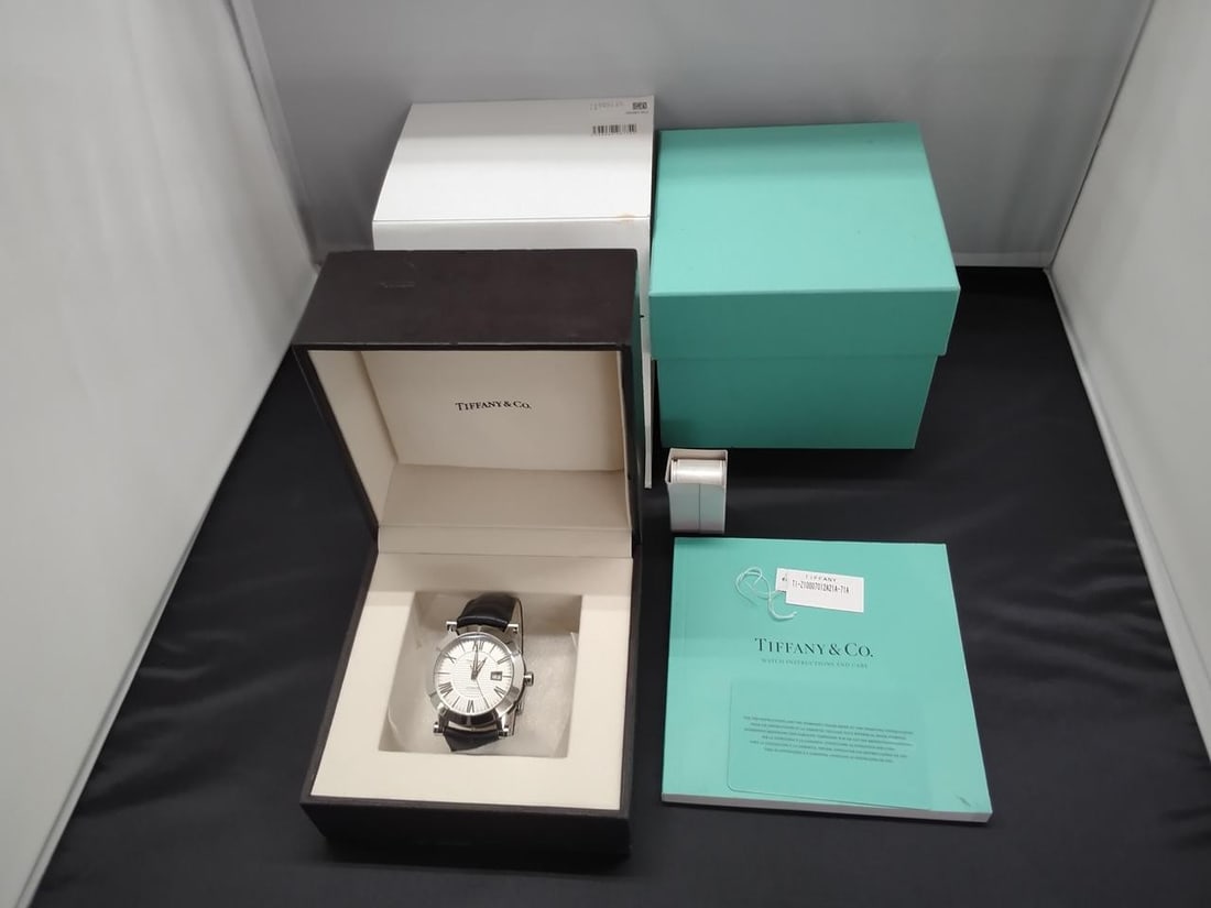 Mens Swiss Wristwatch Tiffany Co Atlas Gent 2826-2 (1 of 11)