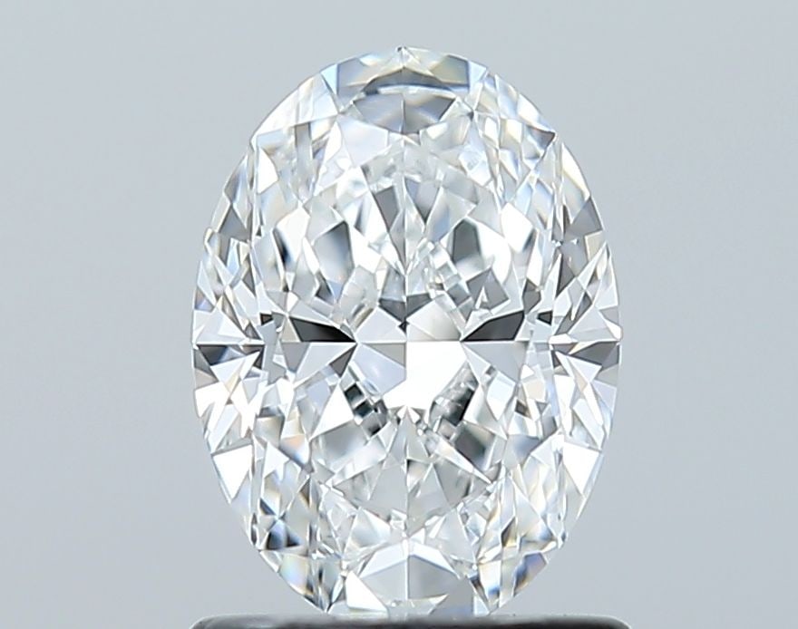 Loose Diamond - OVAL 1.01ct E VVS1: Loose Diamond - OVAL 1.01ct E VVS1 Source: Natural Shape: OVAL Carats: 1.01 Color: E Clarity: VVS1 Certification: GIA Video: