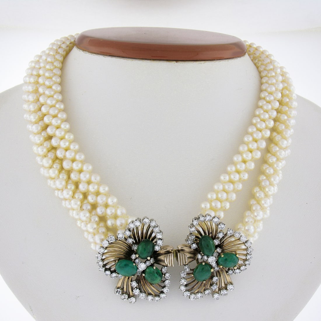 16 Inch Multi Strand Pearl Necklace with Gold Diamond Emerald Clover Clasp: 16 Inch Multi Strand Pearl Necklace with Gold Diamond Emerald Clover Clasp This exquisite 16-inch multi-strand pearl necklace showcases numerous genuine freshwater cultured pearls, each with an off-wh
