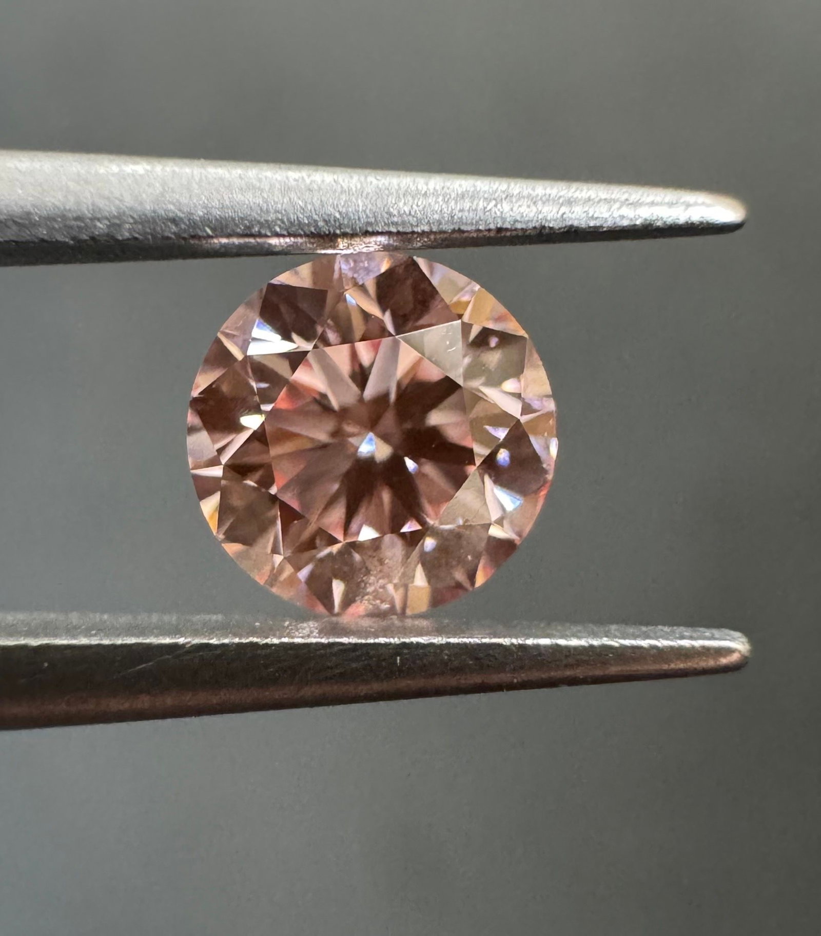 Loose Diamond - ROUND 0.46ct Fancy Pink VS2 (1 of 1)