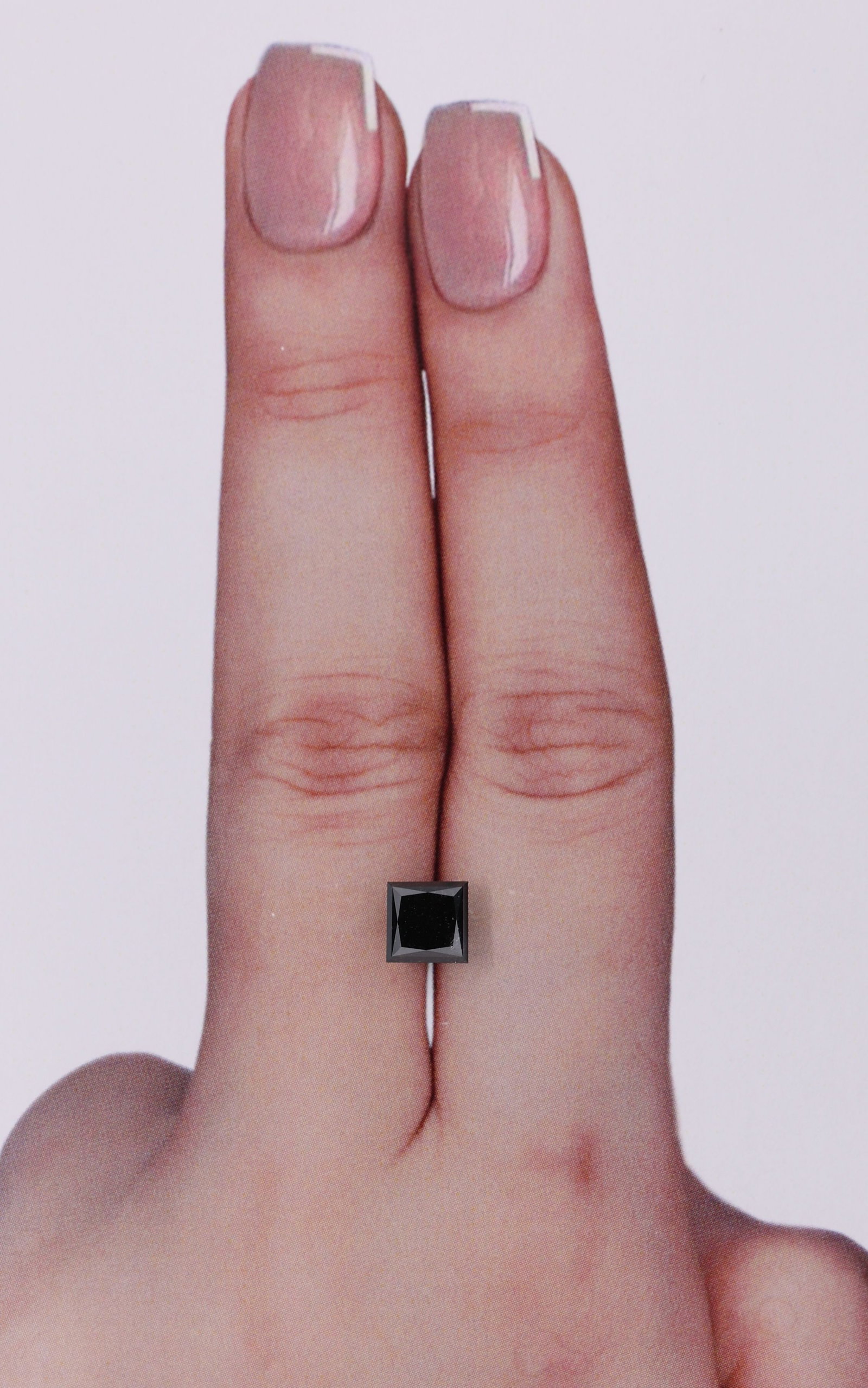 Loose Diamond - PRINCESS 1.0ct Fancy Black VVS2: Loose Diamond - PRINCESS 1.0ct Fancy Black VVS2 Source: Natural Shape: PRINCESS Carats: 1.0 Color: Fancy Black Certification: NONE Video: