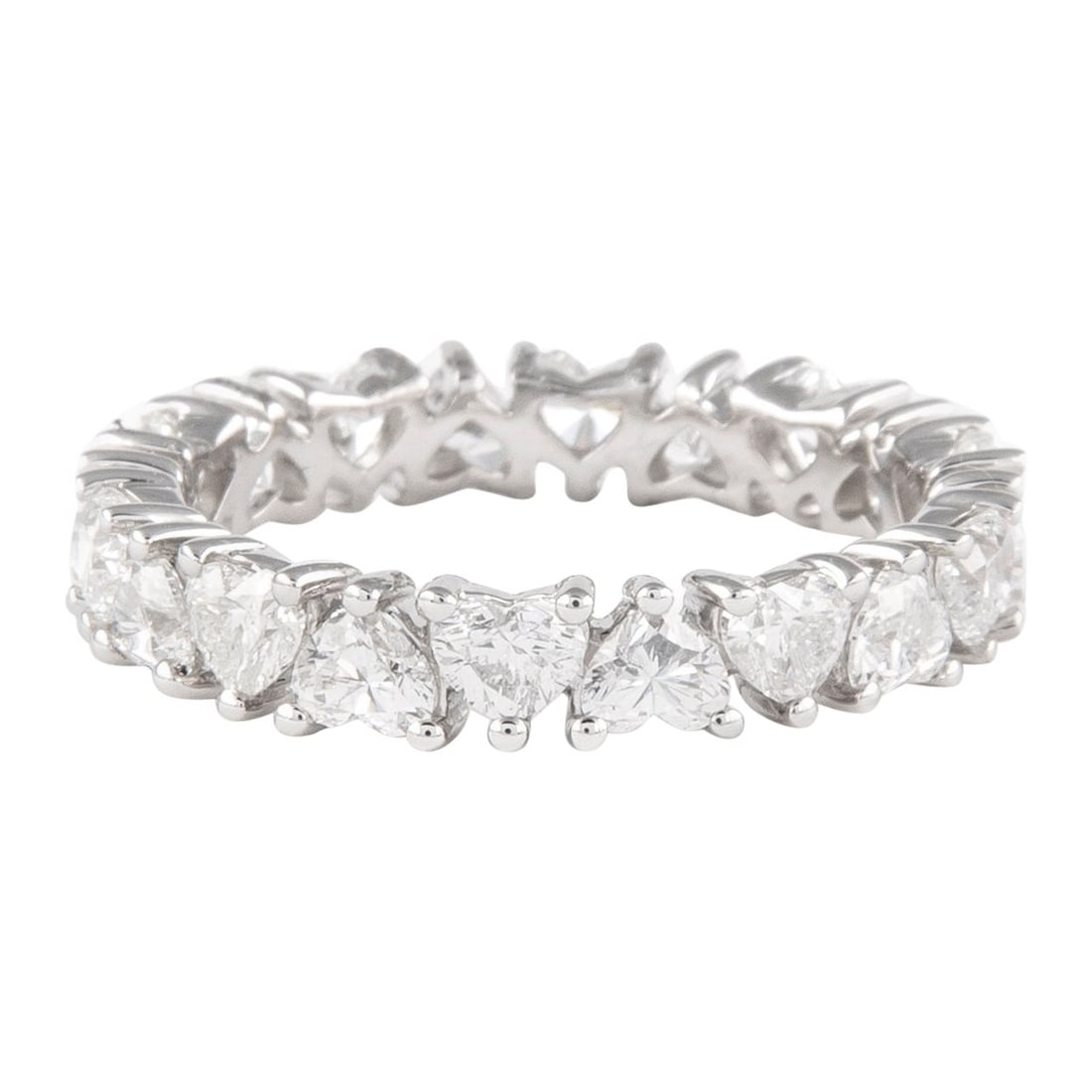 2.66ct Heart Diamond Eternity Band 18k White Gold: 2.66ct Heart Diamond Eternity Band 18k White Gold This exquisite 2.66 ct heart diamond eternity band features 20 brilliant heart-shaped diamonds, showcasing D/E color and VVS clarity. Crafted from lux