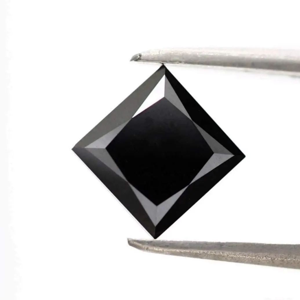 Loose Diamond - PRINCESS 3.73ct Fancy Black VVS2: Loose Diamond - PRINCESS 3.73ct Fancy Black VVS2 Source: Natural Shape: PRINCESS Carats: 3.73 Color: Fancy Black Certification: GIA Video: