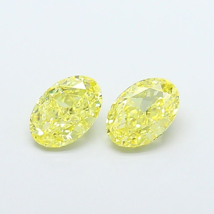 Loose Diamond - OVAL 1.06ct Fancy Intense Yellow VS2: Loose Diamond - OVAL 1.06ct Fancy Intense Yellow VS2 Source: This is a real non-mined Diamond that has been grown in a lab Shape: OVAL Carats: 1.06 Color: Fancy Intense Yellow Certification: IGI Video