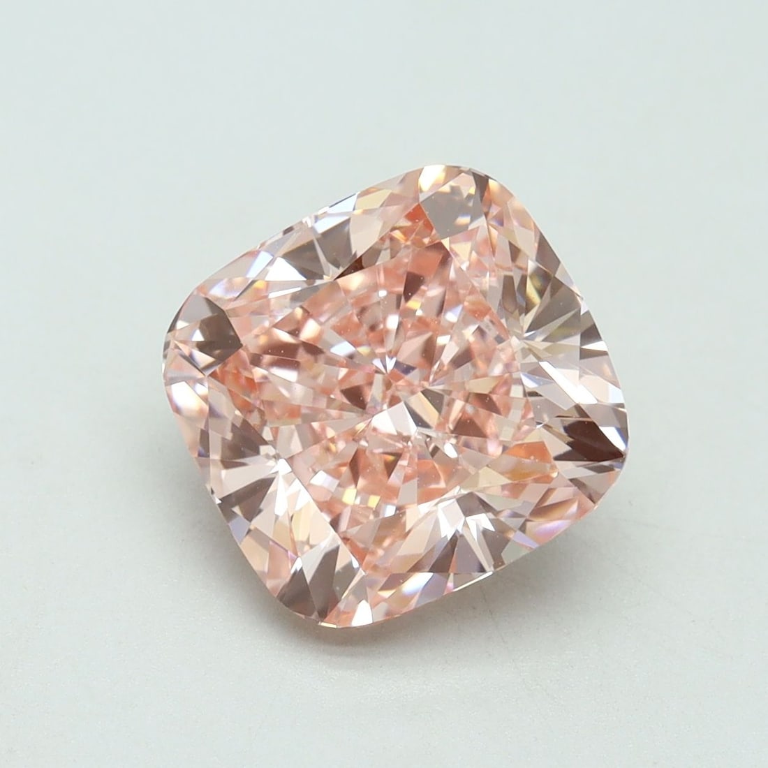 Loose Diamond - CUSHION BRILLIANT 4.12ct Fancy Vivid Pink VVS2