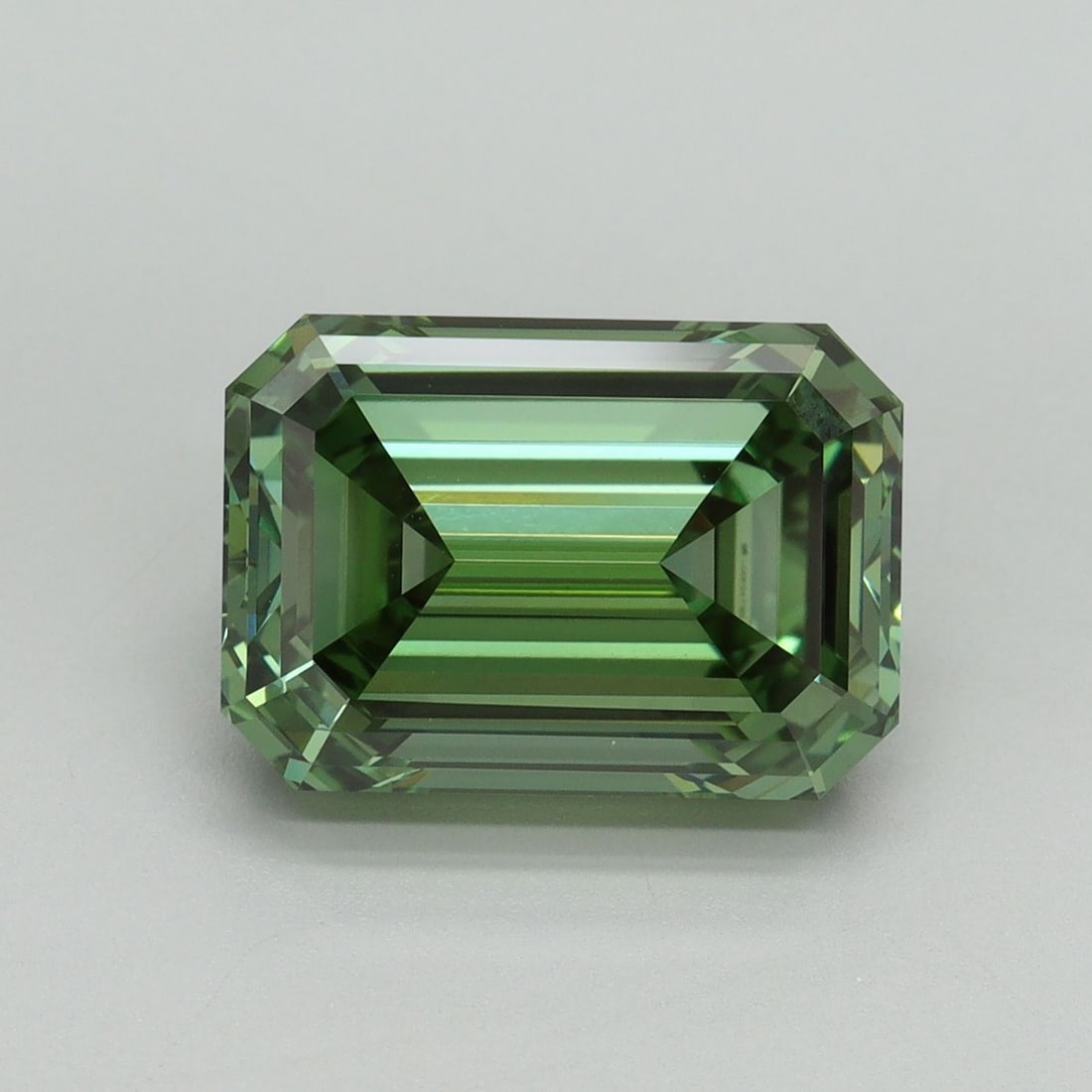 Loose Diamond - EMERALD 5.02ct Fancy Vivid Green VVS2 (1 of 1)
