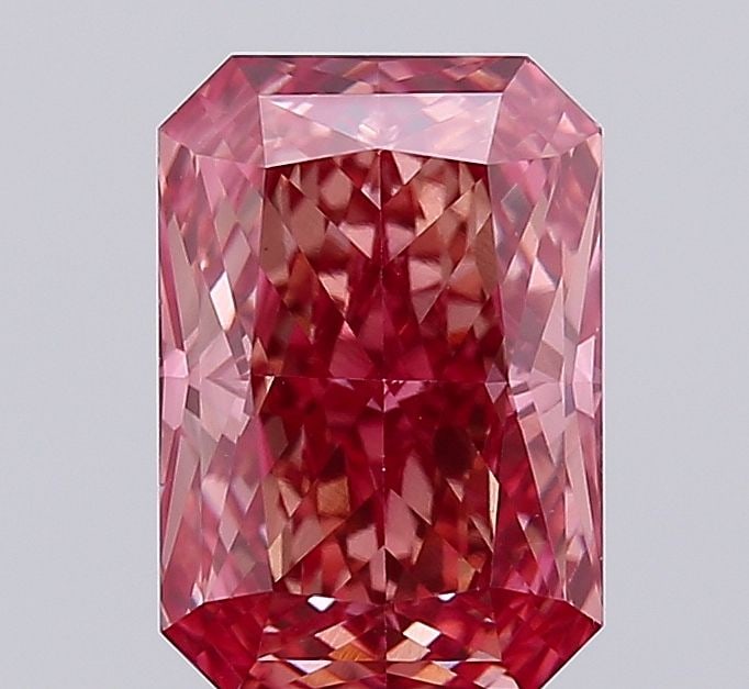 Loose Diamond - RADIANT 2.98ct Fancy Vivid Pink VS1: Loose Diamond - RADIANT 2.98ct Fancy Vivid Pink VS1 Source: This is a real non-mined Diamond that has been grown in a lab Shape: RADIANT Carats: 2.98 Color: Fancy Vivid Pink Certification: IGI Video: