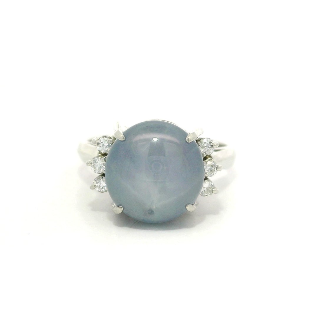 Platinum 4.85ct Natural Star Sapphire Ring with Diamonds