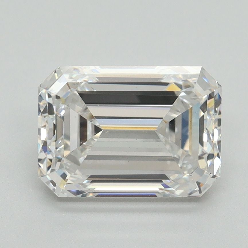 Loose Diamond - EMERALD 2.18ct E VS1: Loose Diamond - EMERALD 2.18ct E VS1 Source: This is a real non-mined Diamond that has been grown in a lab Shape: EMERALD Carats: 2.18 Color: E Clarity: VS1 Certification: NONE Video: