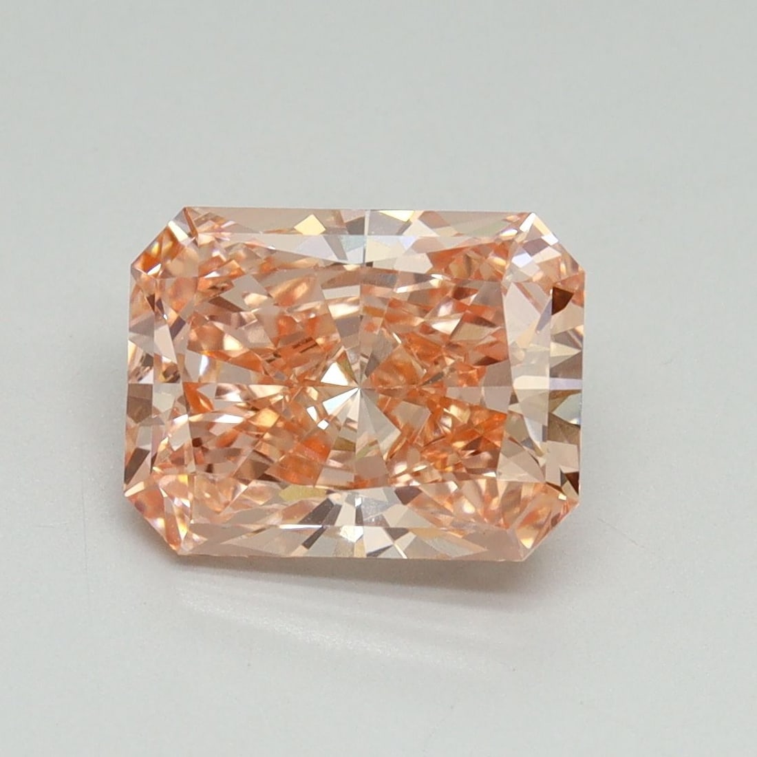 Loose Diamond - RADIANT 2.35ct Fancy Vivid Pink VVS2